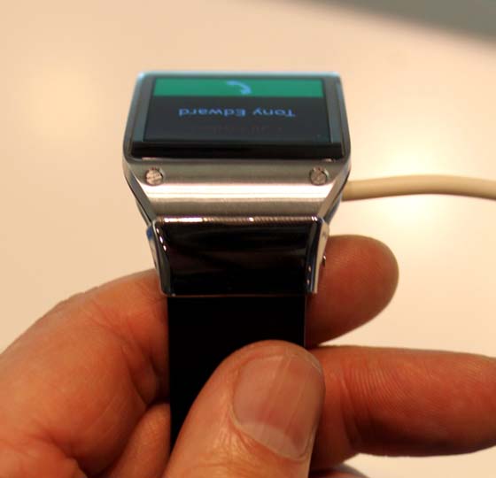 Samsung Galaxy Gear (SM-V700)